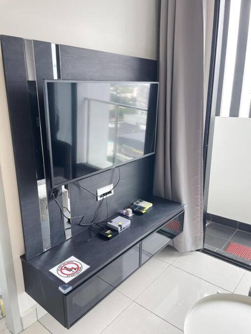 Pangsapuri Homefeel Netflix Youtube Wifi 5min Drive To Desapark Kuala Lumpur