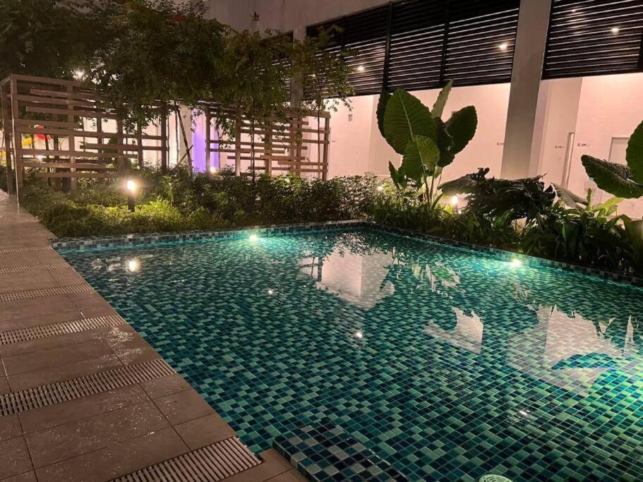 Homefeel Netflix Youtube Wifi 5min Drive To Desapark Pangsapuri